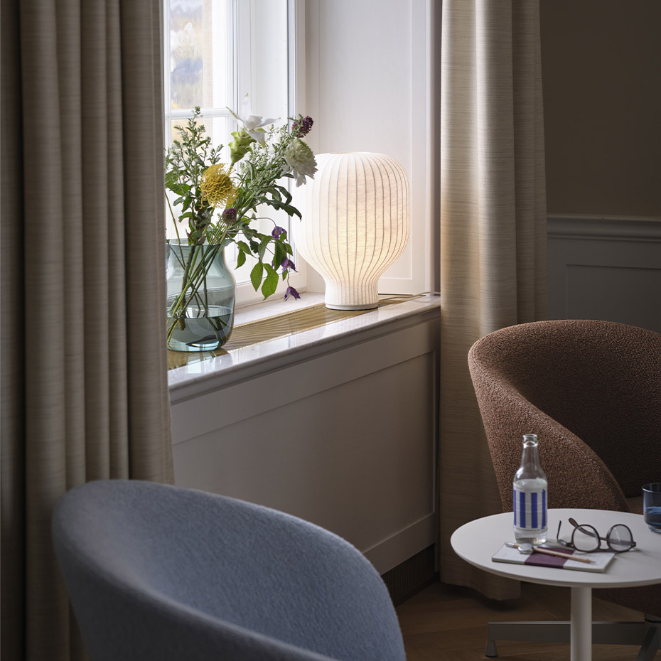 Strand Bordslampa White