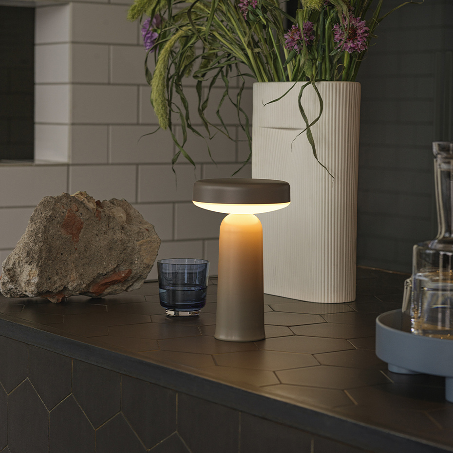 Ease Portable Bordslampa Taupe