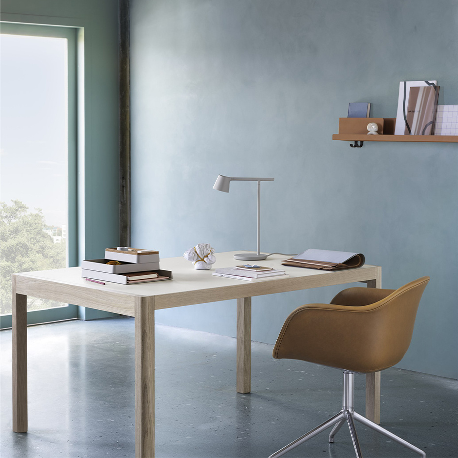 Tip Bordslampa Grey