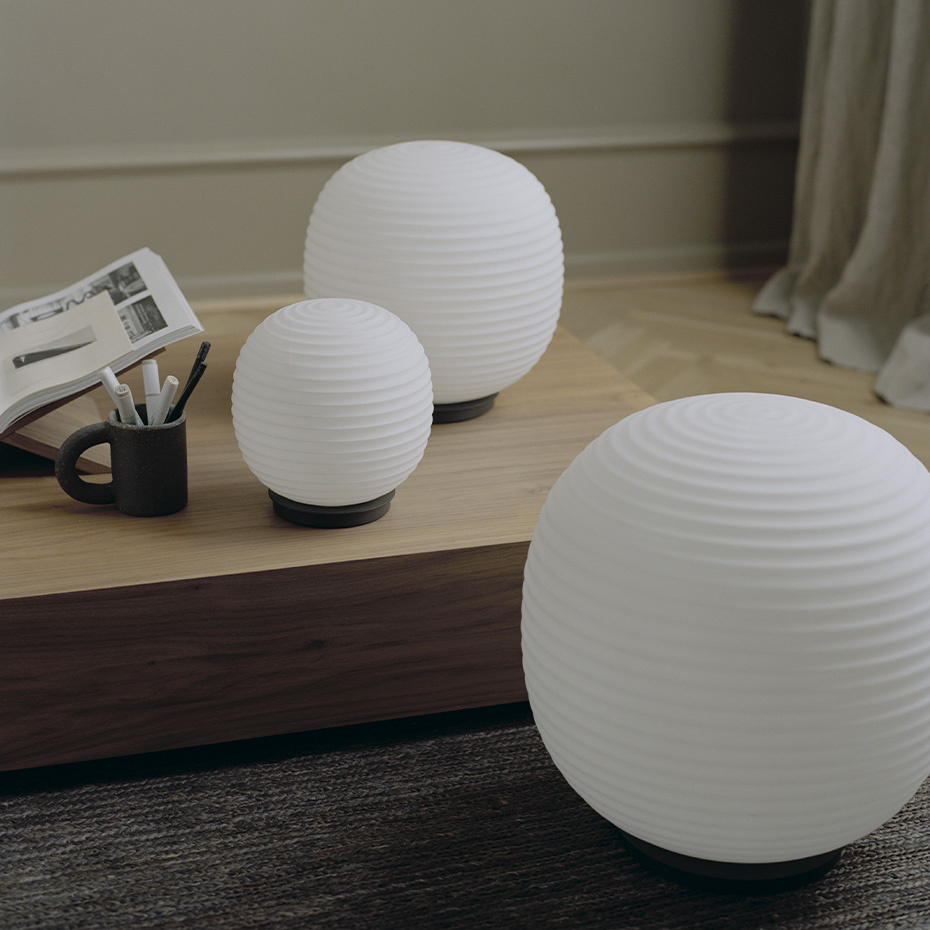 Lantern Globe Bordslampa Medium