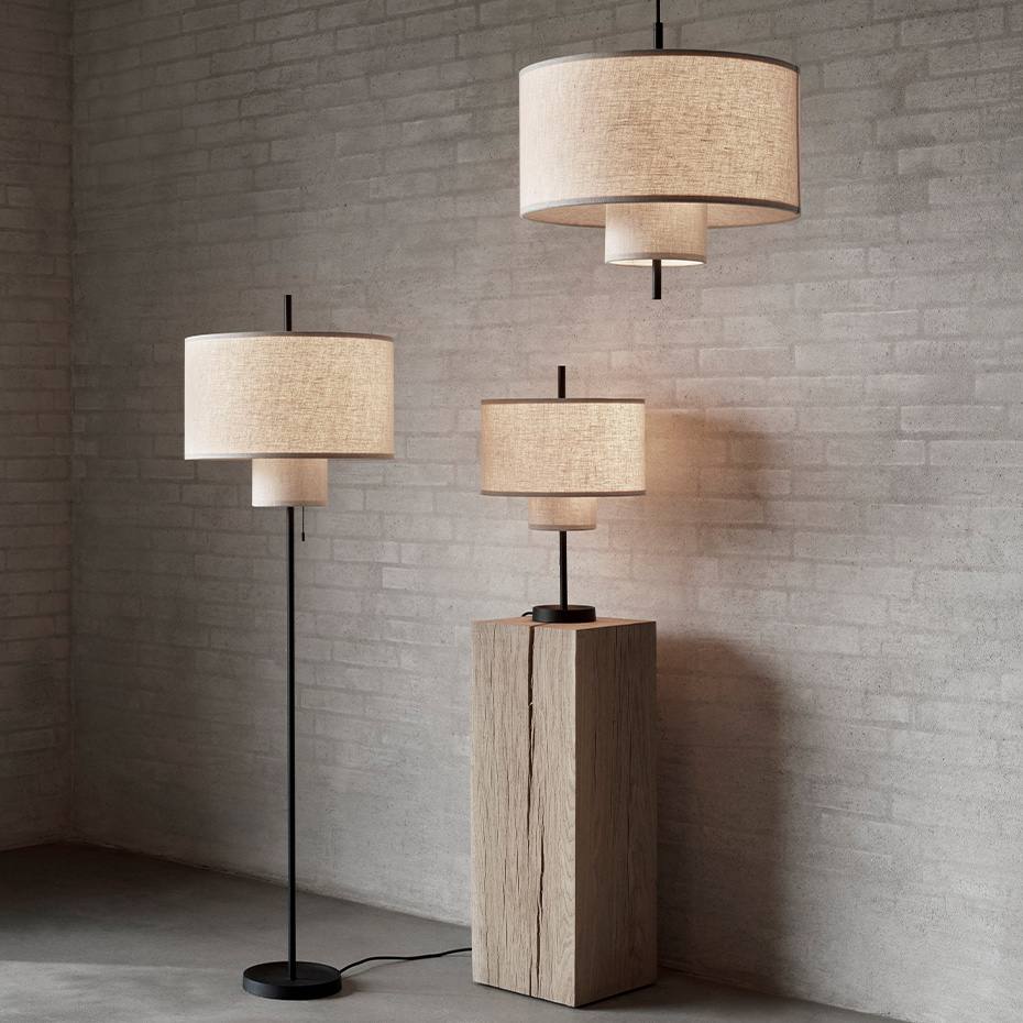 Margin Bordslampa Beige/Black