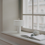 Margin Portable Bordslampa White Canvas Margin Portable Bordslampa White Canvas