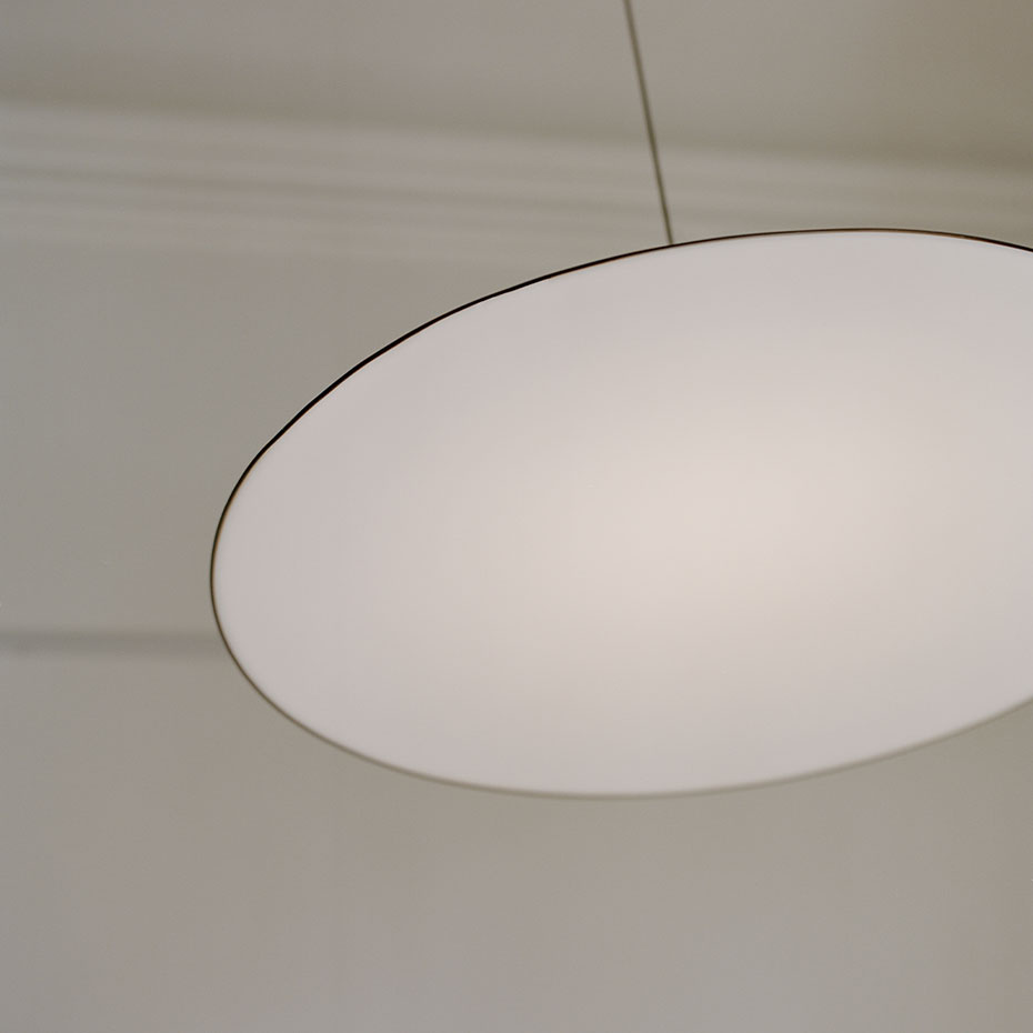 Brolly Pendel Ø90cm Anodized Black