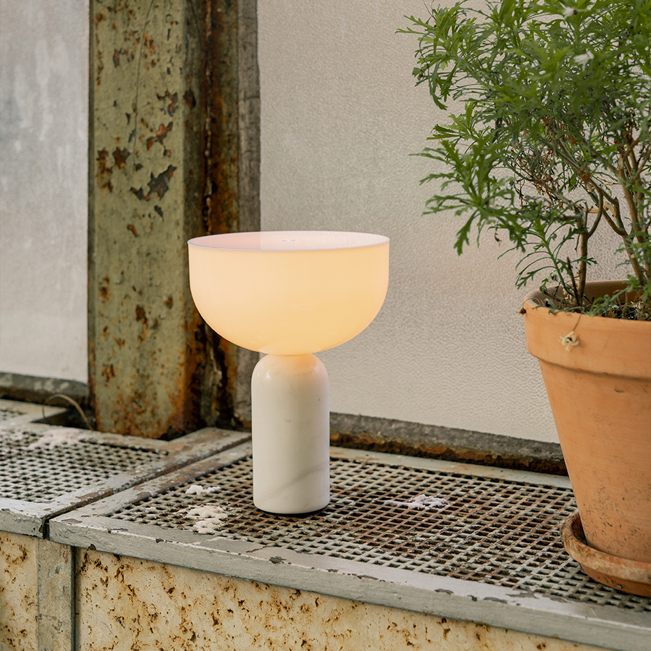 Kizu Portable Bordslampa White Marble
