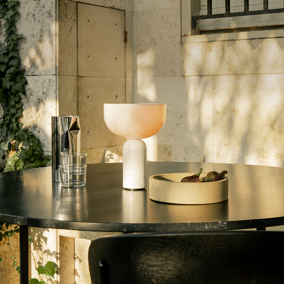 Kizu Portable Bordslampa White Marble
