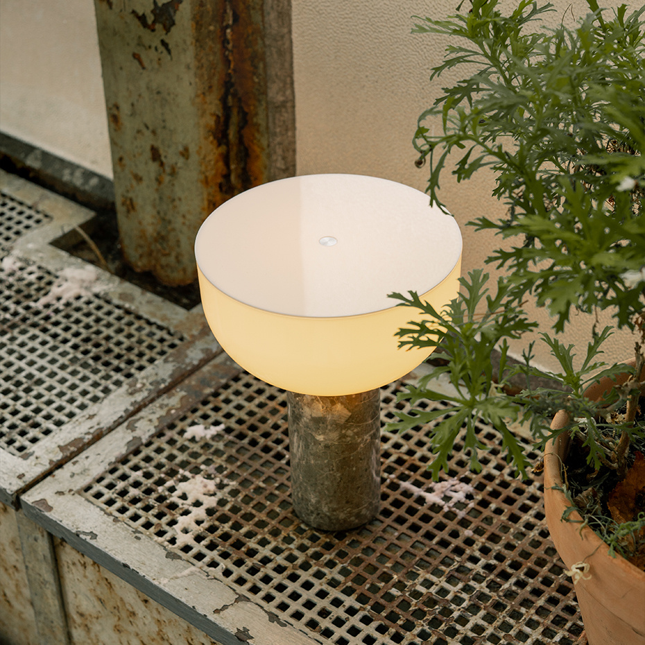 Kizu Portable Bordslampa Grey Marble