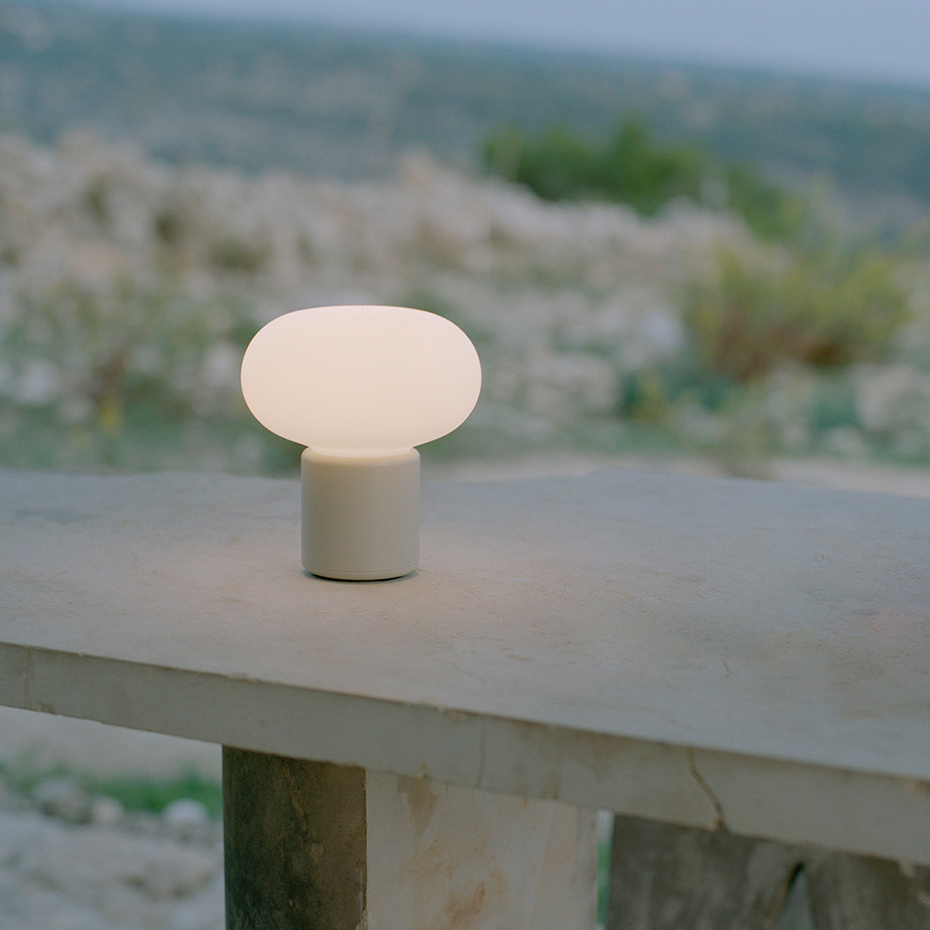 Karl-Johan Portable Bordslampa Light Grey