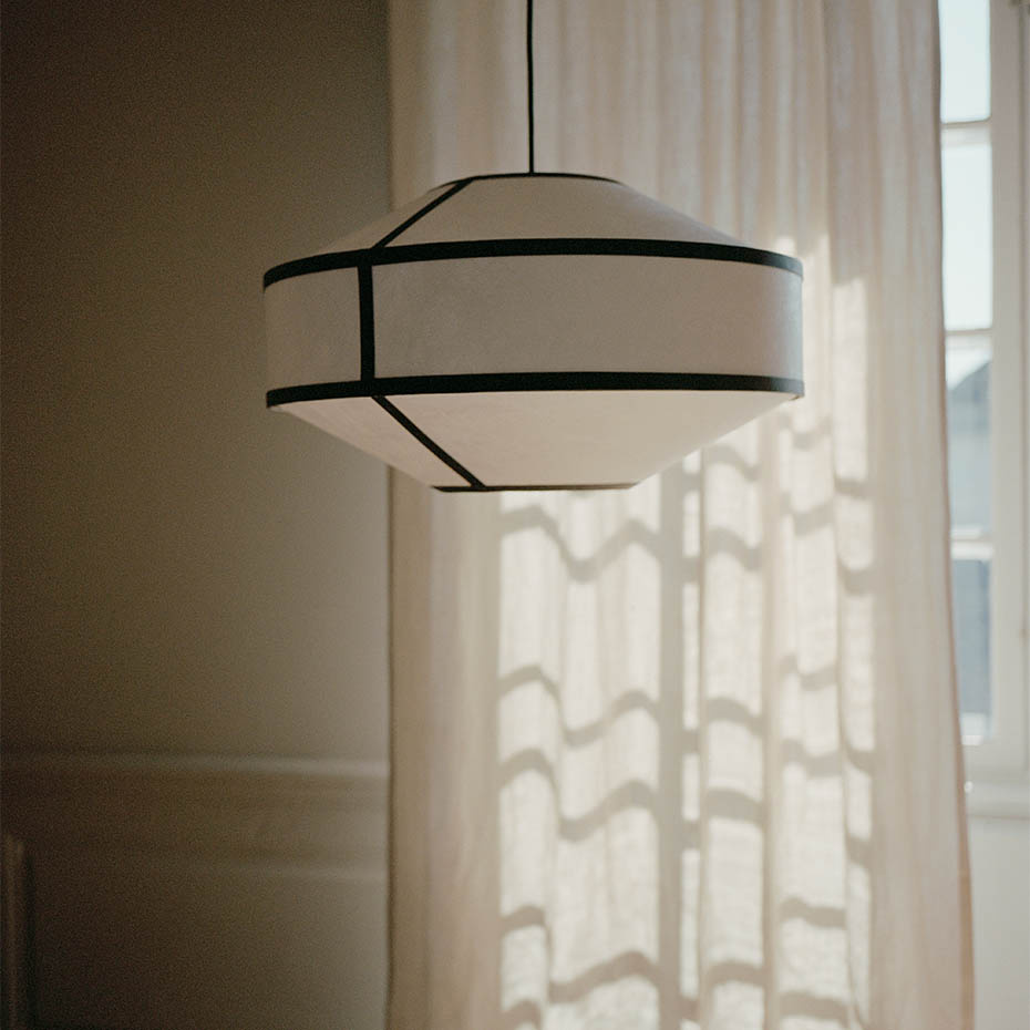 Kite Pendel Ø55cm White And Black Tyvek