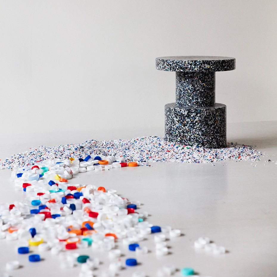 Bit Stool Black Multi