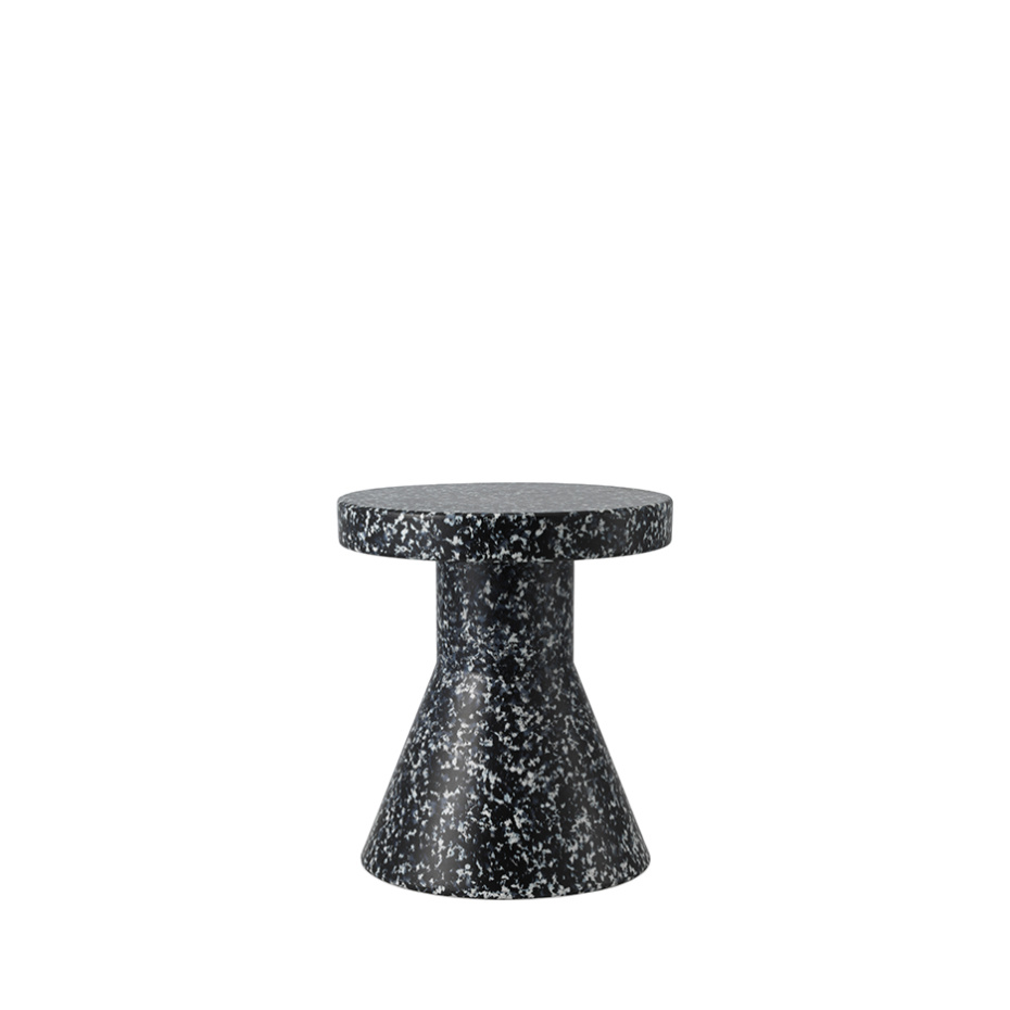 Bit Stool Cone Black/White