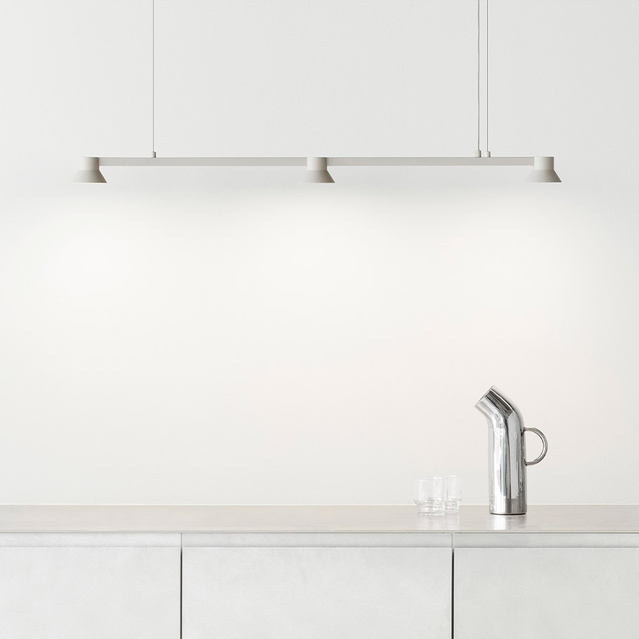 Hat Linear Pendel Small Black