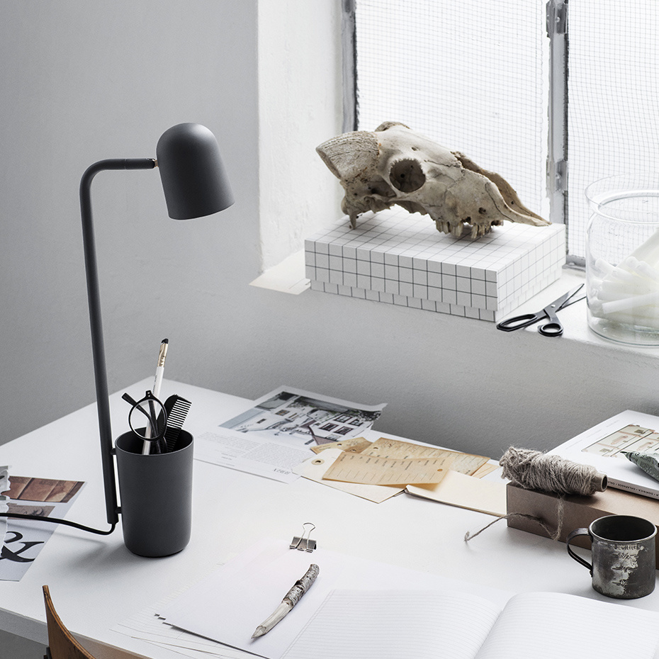 Buddy Bordslampa Dark Grey