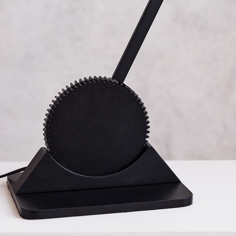 Gear Bordslampa Black