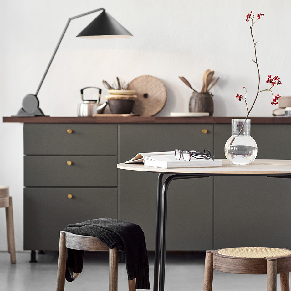 Gear Bordslampa Black