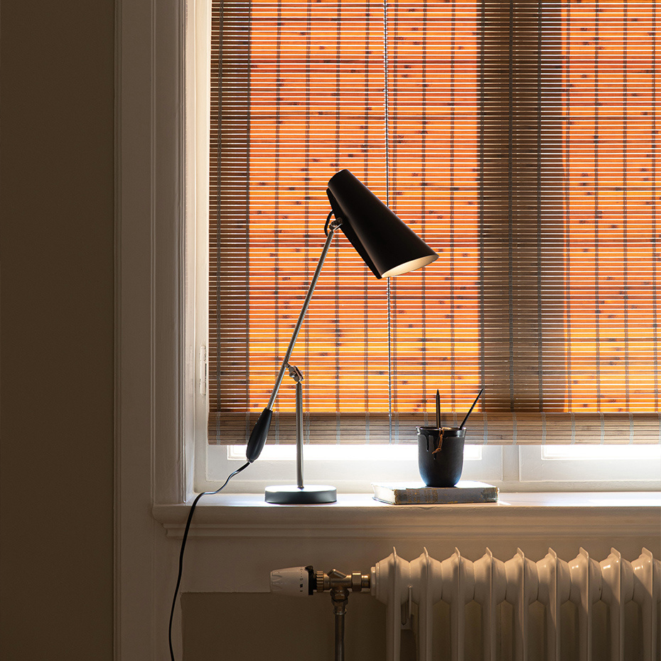 Birdy Bordslampa Black/Steel