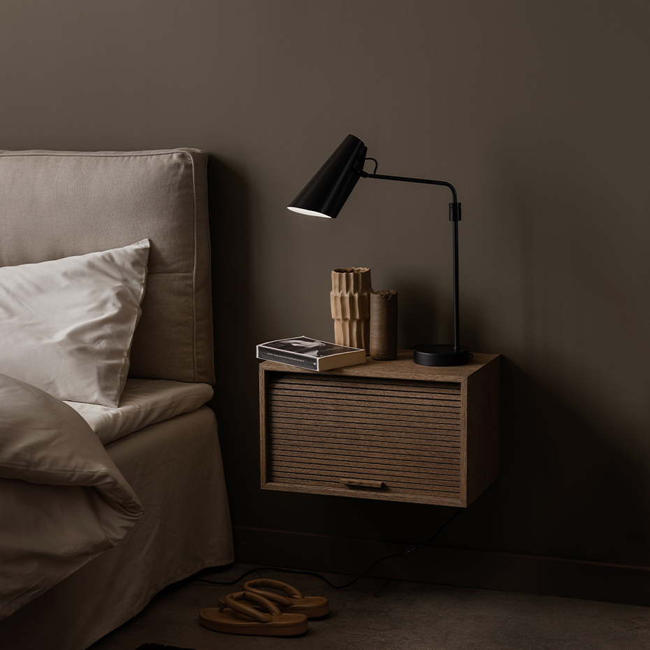 Birdy Swing Bordslampa Black/Black