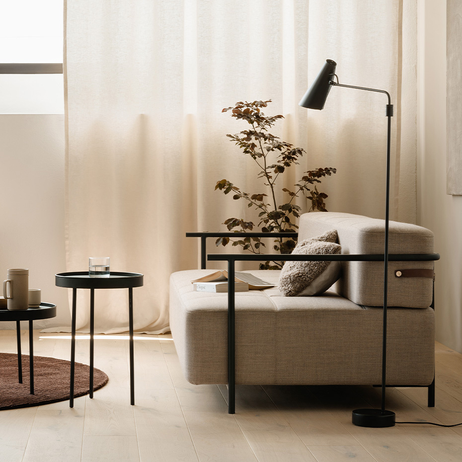 Birdy Swing Golvlampa Black/Brass