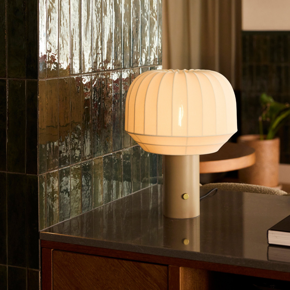 Tradition Bordslampa Off-White/Grey Beige