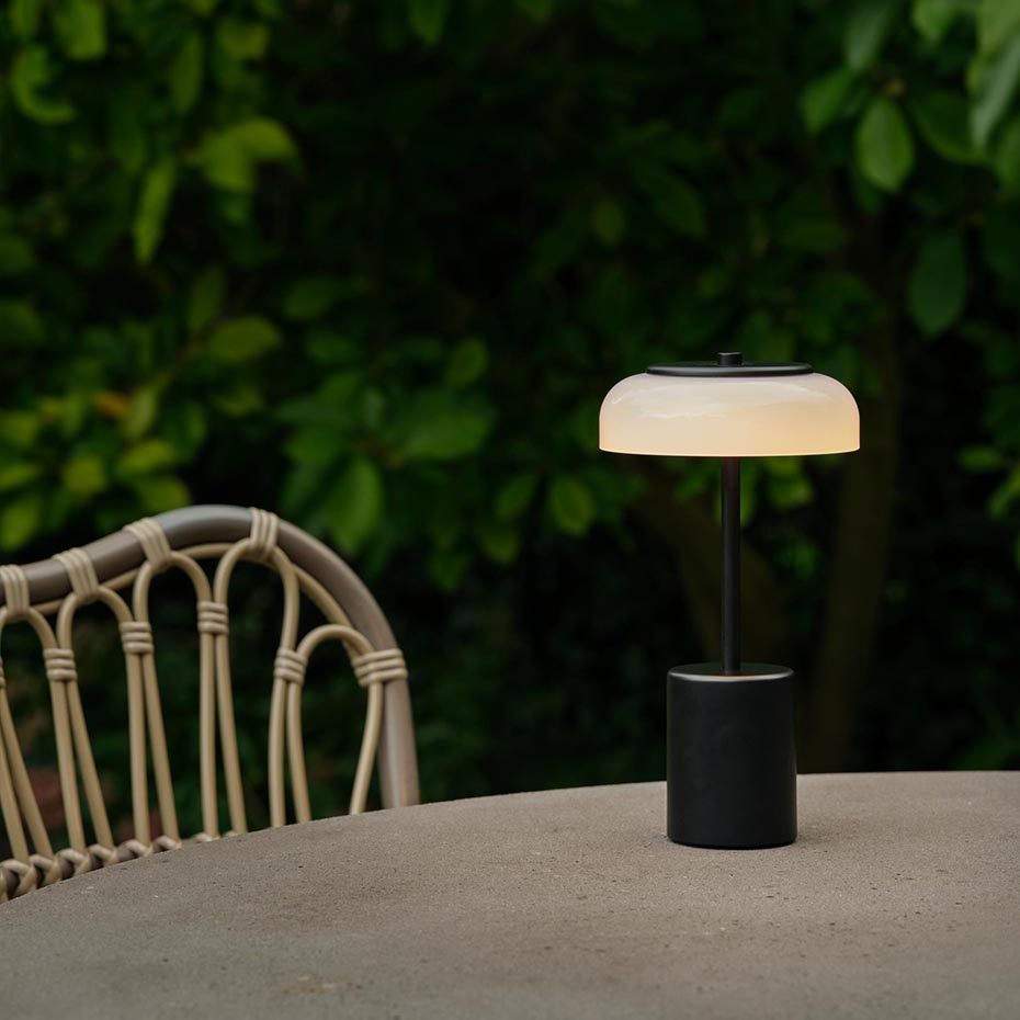 Blossi Bordslampa Mini Portable Black/Opal