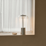 Blossi Bordslampa Mini Portable Chrome/Clear Blossi Bordslampa Mini Portable Chrome/Clear