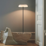 Blossi Golvlampa Ø29 Black/Opal White V2 Blossi Golvlampa Ø29 Black/Opal White V2