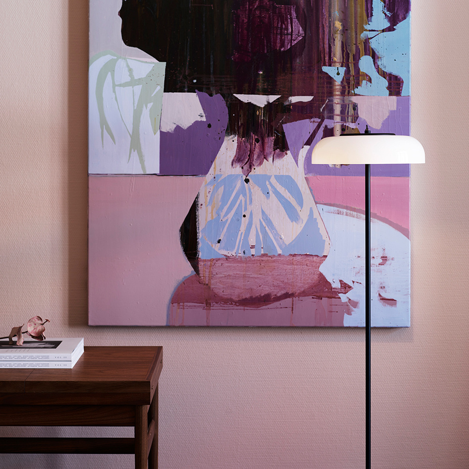 Blossi Golvlampa Ø29 Black/Opal White V2