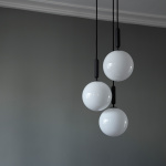 Miira 3 Ljuskrona Large Rock Grey/Opal White Miira 3 Ljuskrona Large Rock Grey/Opal White