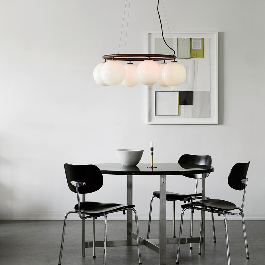 Miira 6 Circular Ljuskrona Dark Bronze/Opal White