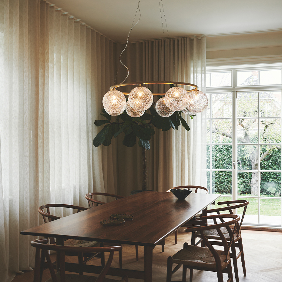 Miira 8 Circular Ljuskrona Brass/Optic Clear