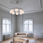 Miira 8 Circular Ljuskrona Brass/Opal White Miira 8 Circular Ljuskrona Brass/Opal White