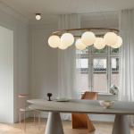 Miira 8 Oval Ljuskrona Brass/Opal White Miira 8 Oval Ljuskrona Brass/Opal White