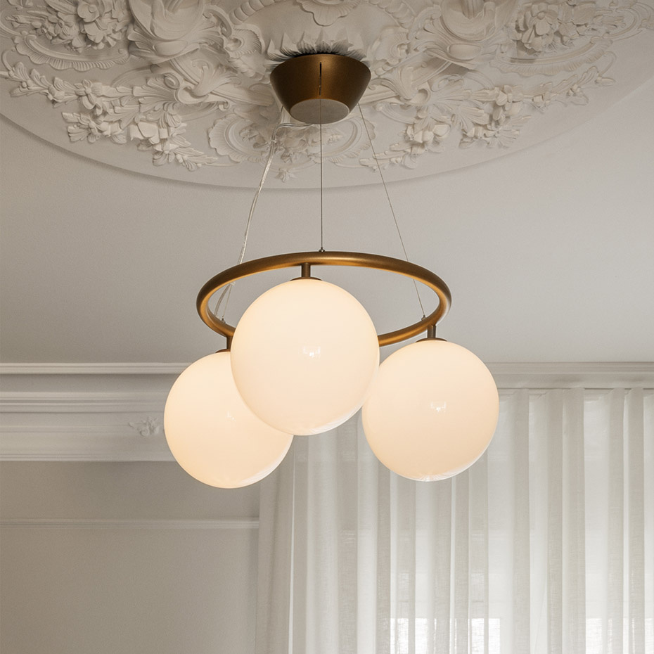 Miira 3 Circular Ljuskrona Dark Bronze/Opal White