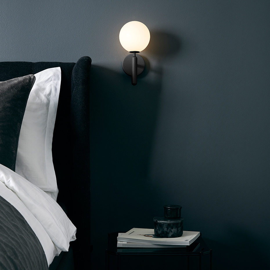 Miira Vägglampa Rock Grey/Opal White