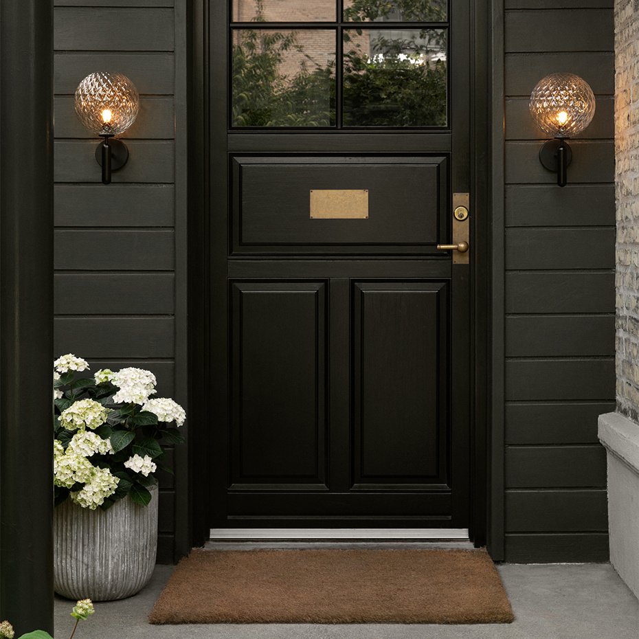 Miira Vägglampa Outdoor Black/Optic Clear IP54