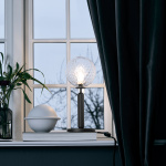 Miira Bordslampa Rock Grey/Optic Clear Miira Bordslampa Rock Grey/Optic Clear