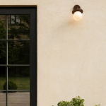 Liila Vägglampa Outdoor Dark Bronze/Opal White IP54 Liila Vägglampa Outdoor Dark Bronze/Opal White IP54