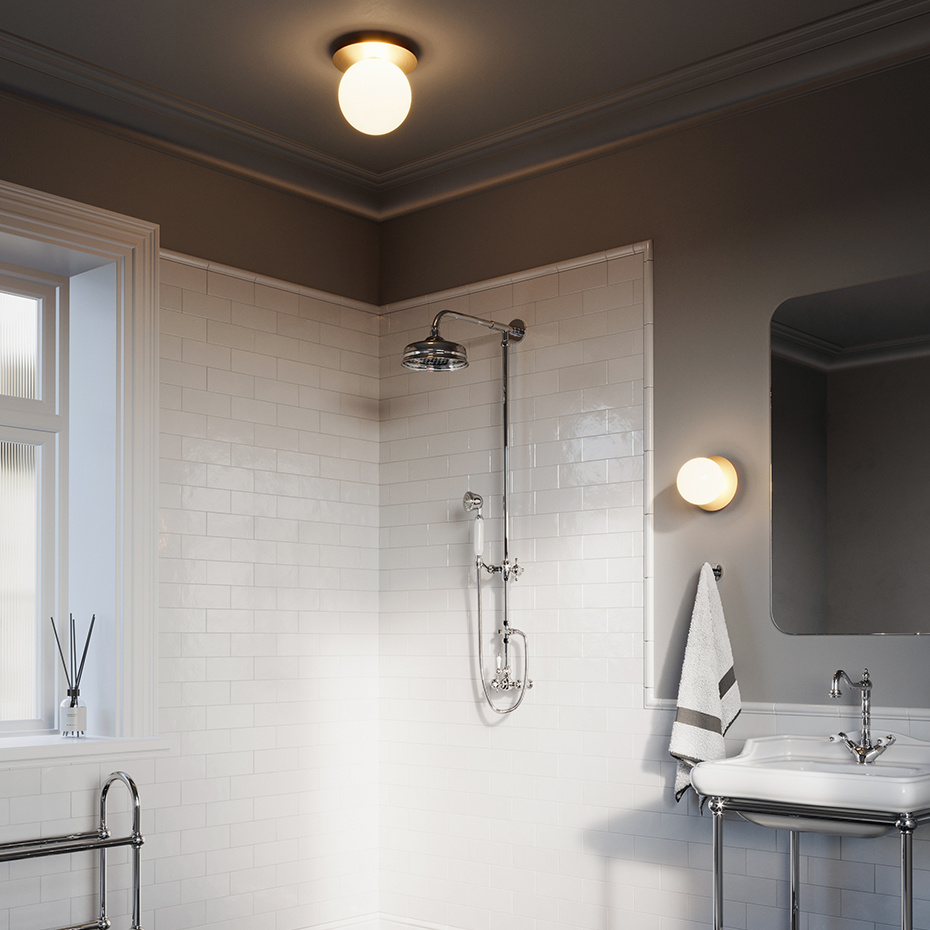 Liila 1 Tak/Vägg Medium Nordic Gold/Opal White IP44