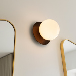 Liila 1 Tak/Vägg Medium Dark Bronze/Opal White IP44 Liila 1 Tak/Vägg Medium Dark Bronze/Opal White IP44