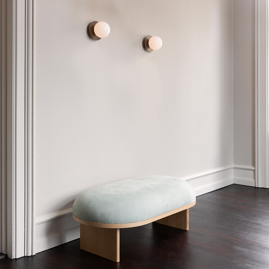 Liila 1 Tak/Vägg Medium Dark Bronze/Opal White IP44