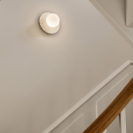 Liila Muuse Tak/Vägg Small White/Opal White IP44 Liila Muuse Tak/Vägg Small White/Opal White IP44