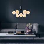 Apiales 9 Ljuskrona Satin Black/Opal White Apiales 9 Ljuskrona Satin Black/Opal White