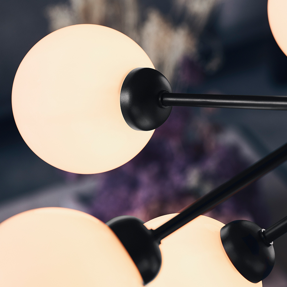 Apiales 9 Ljuskrona Satin Black/Opal White