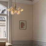 Apiales 9 Ljuskrona Brushed Brass/Optic Gold Apiales 9 Ljuskrona Brushed Brass/Optic Gold