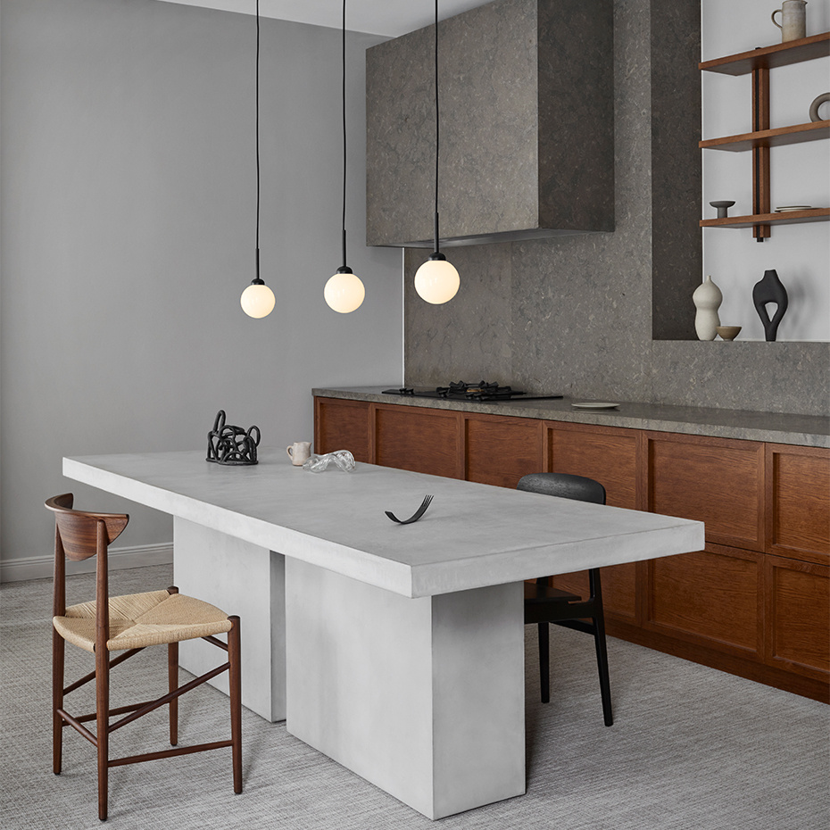 Apiales 1 Pendel Satin Black/Opal White