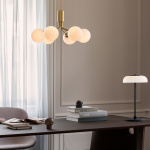 Apiales 6 Ljuskrona Brushed Brass/Opal White Apiales 6 Ljuskrona Brushed Brass/Opal White