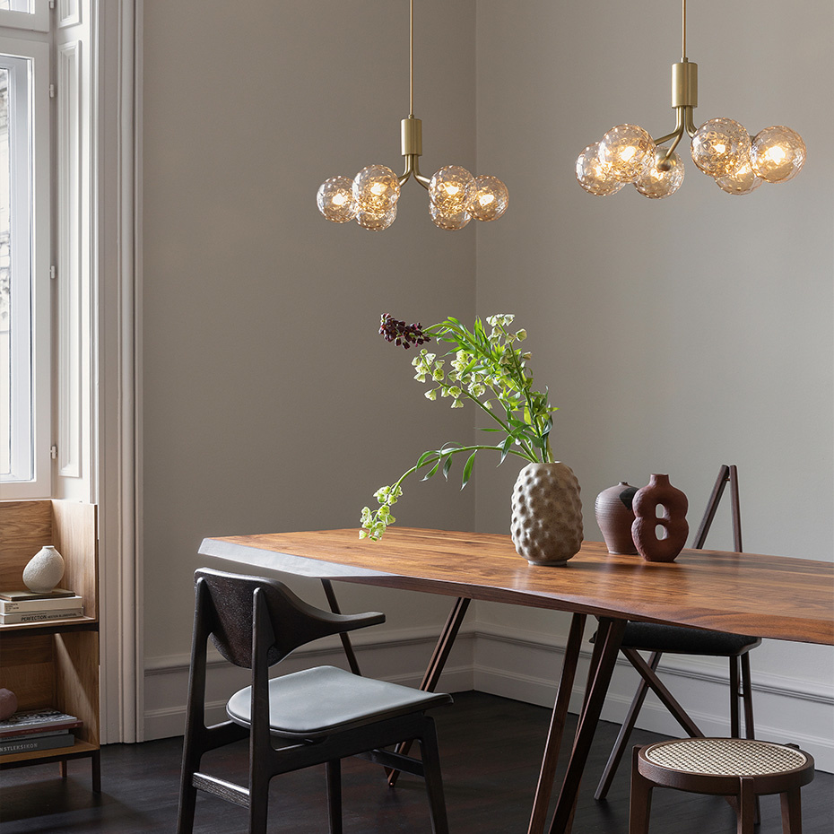 Apiales 6 Ljuskrona Brushed Brass/Optic Gold