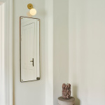 Apiales Vgglampa Brushed Brass/Opal White