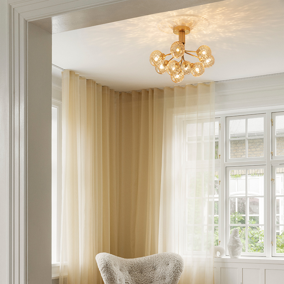 Apiales 9 Ljuskrona Tak Brushed Brass/Optic Gold