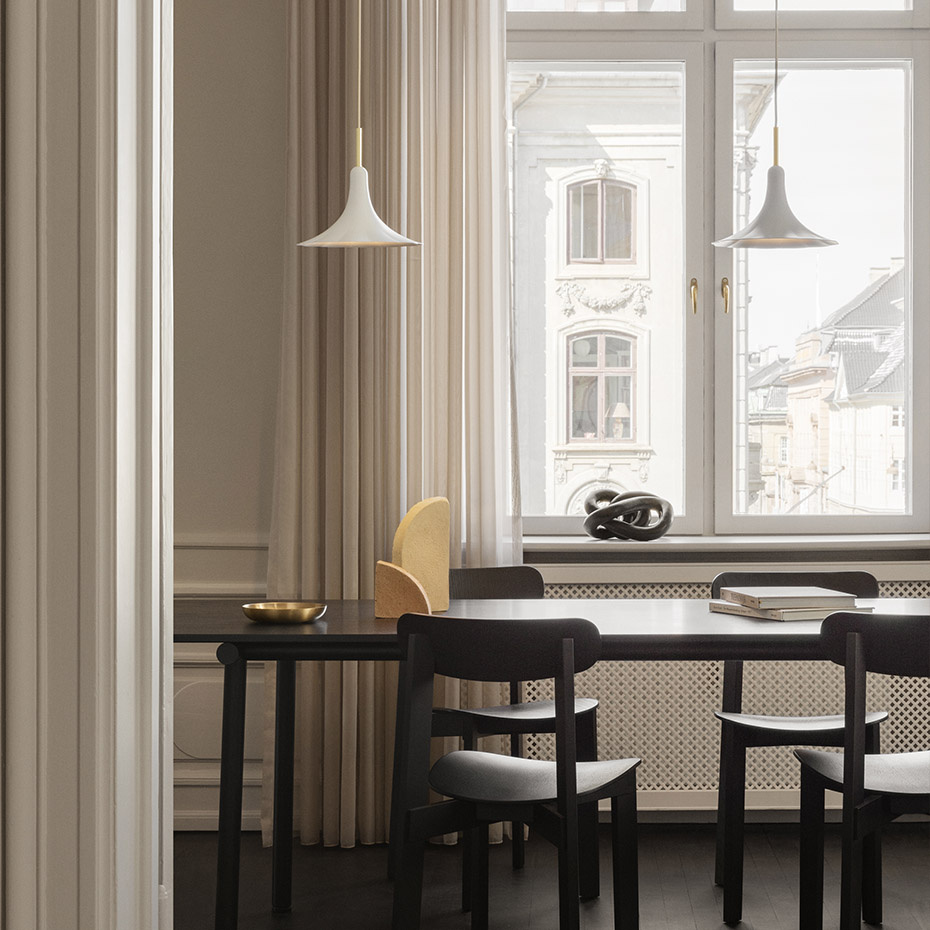 Petalii 1 Pendel Small White/Polished Brass