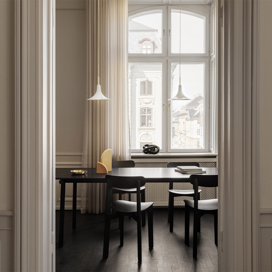 Petalii 1 Pendel Small White/Polished Brass